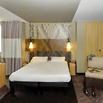 Hotel Ibis Longwy 3*