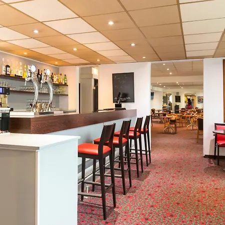 Ibis Longwy מלון
